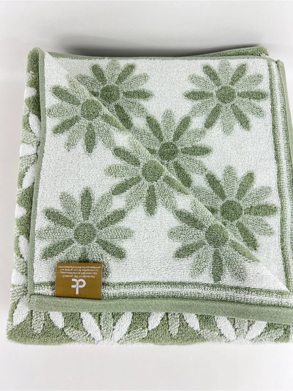 Deborah Connolly Bath Towels Green and White Floral Soft Cotton Blend 2 Pc NEW
